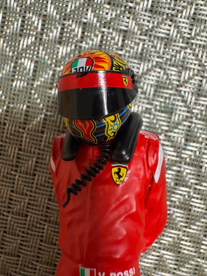 フェラーリ バレンティーノ・ロッシ フィギュア