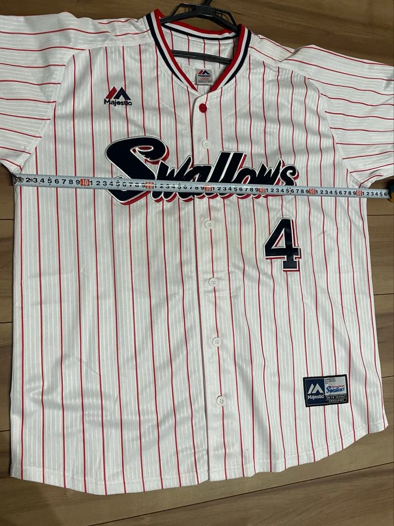 東京ヤクルトスワローズバレンティンユニフォーム