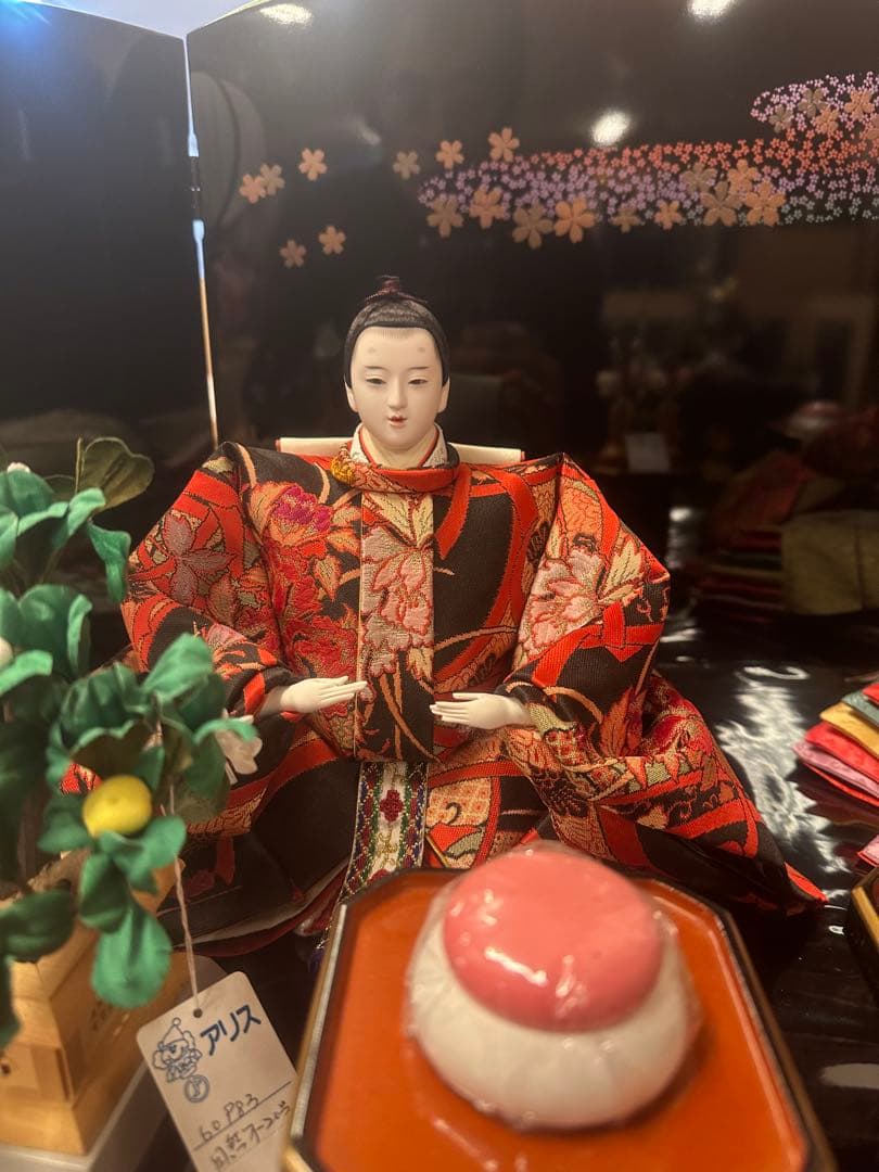 雛人形 親王平飾り 黒塗り屏風 西陣織 新品未使用 展示品