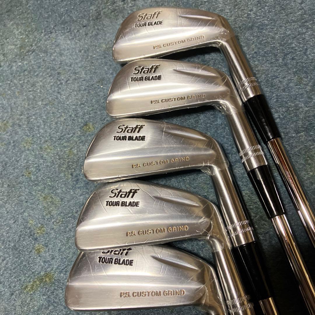 Wilson STAFF TOUR BRADE 10本 2I-9I,P,S DG