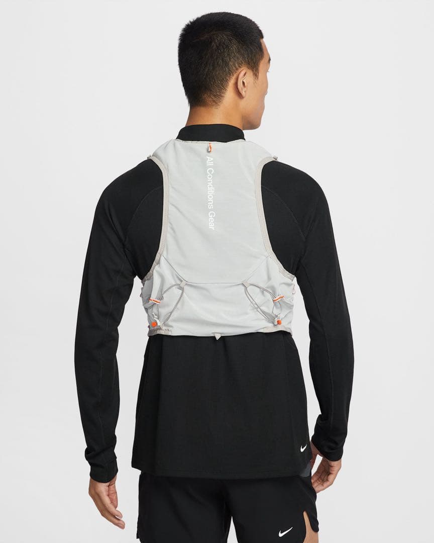 ウォーキング・ランニングウェア NikeACG Goat 5L Hydration Pack 2 x 500ml