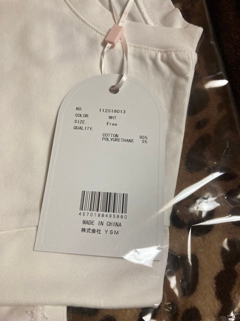新品 未開封 Darich VIP会員特典 クッション&ブランケット&Tシャツ