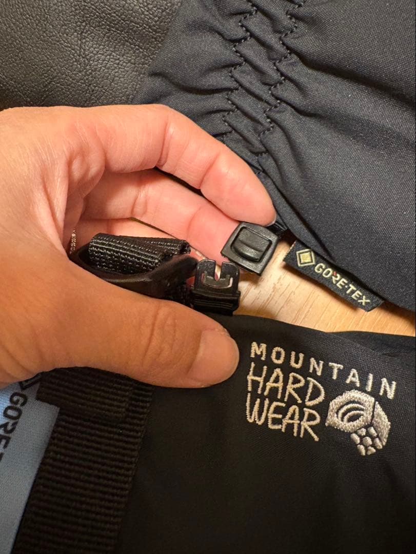 Mountain Hardwear ブラック グローブ M