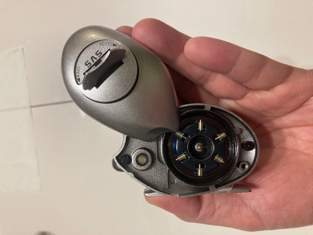 シマノ スコーピオン メタニウムMg RH420　美品