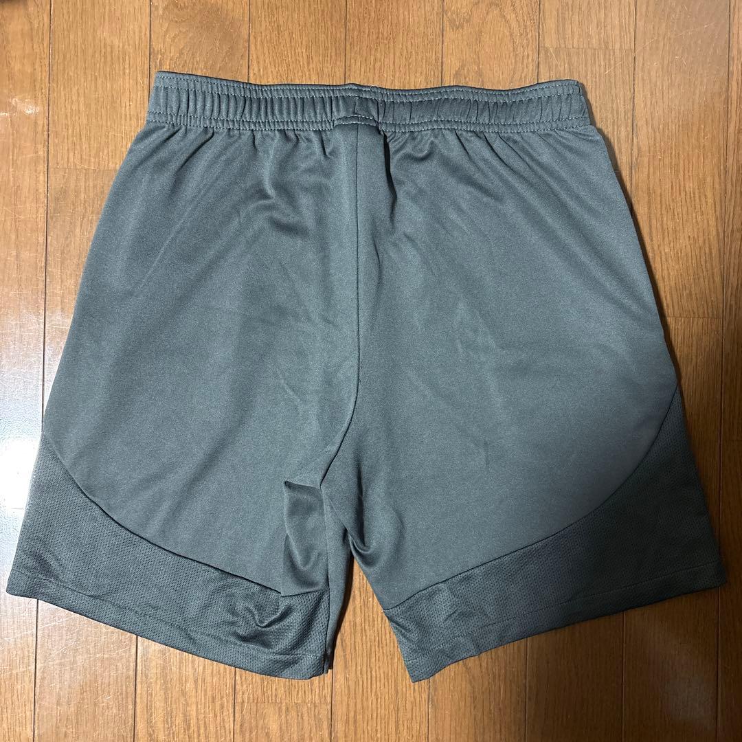 サンフレッチェ広島 支給品 練習着 ショーツ ショートパンツ　Mサイズ