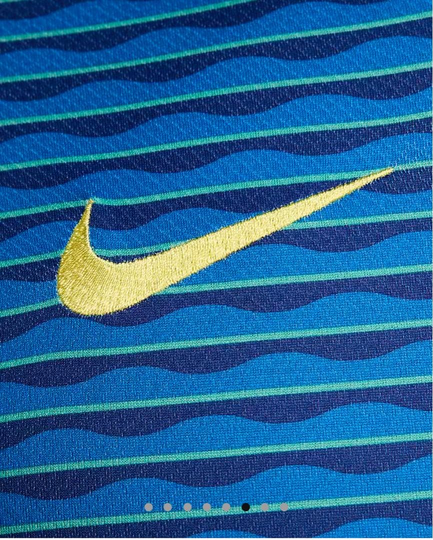 ⭐️新品未使用 正規品NIKE⭐️ブラジル代表 アウェイ レプリカユニフォーム XL