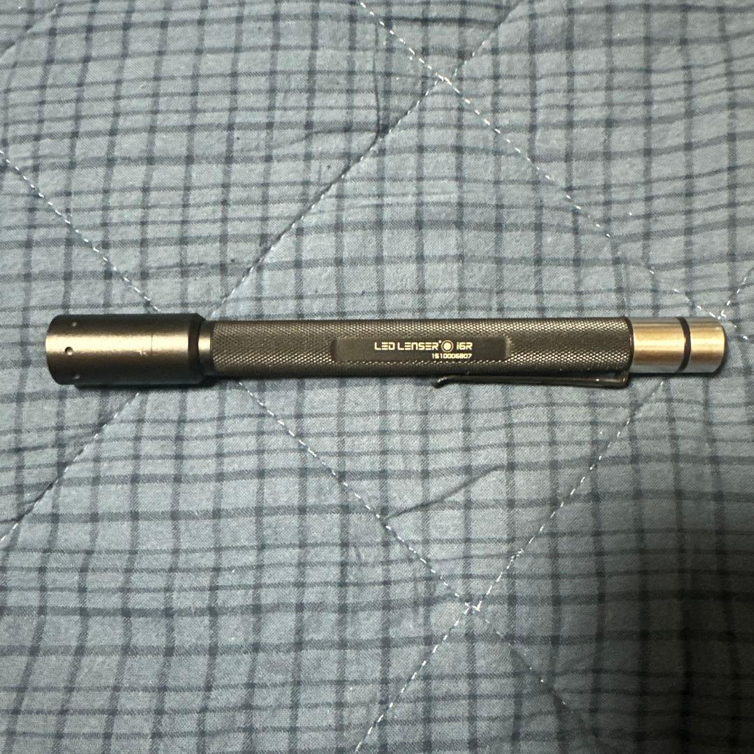 充電式ペンライト　LED LENSER(レッドレンザー) I6R