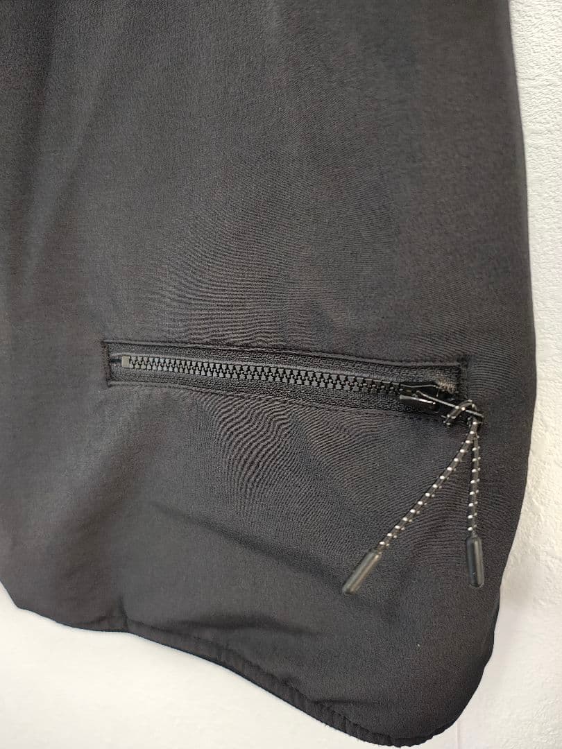 美品！Mサイズ TravisMathewトラヴィスマシュー 袖ニットブルゾン