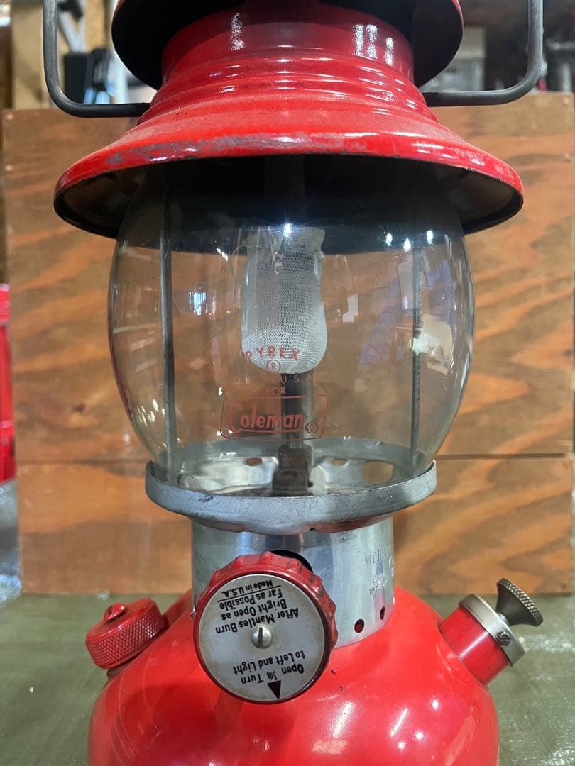 Coleman ガソリンランタン　202、200A セット
