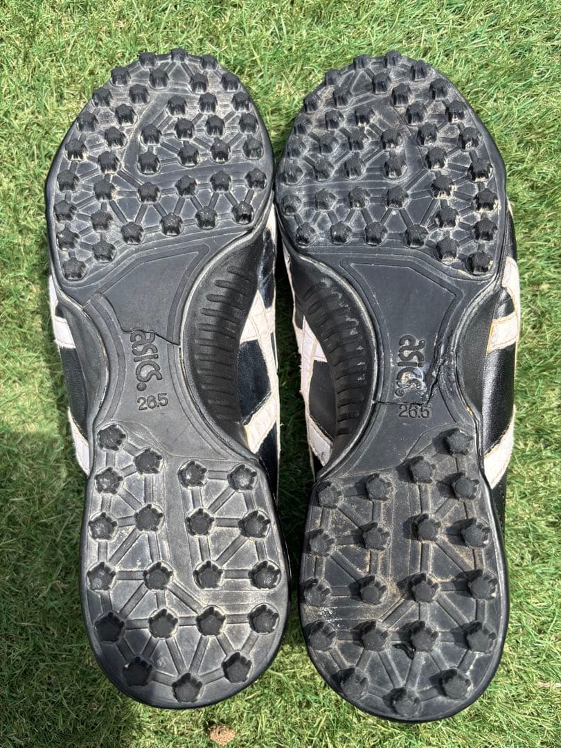 asics インジェクター2002 サッカートレーニングシューズ　26.5㎝