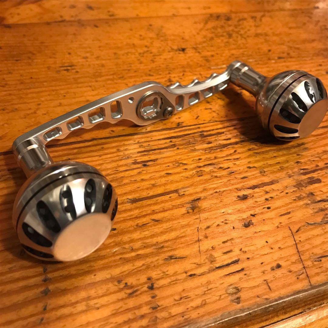 値下✴︎オススメ✴︎4mm厚100mm✴︎アブ.ダイワ用ストレートハンドル
