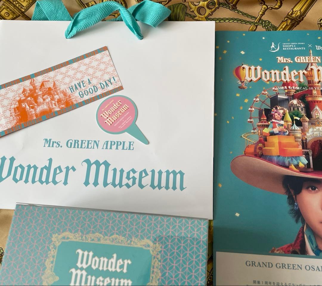 Mrs. GREEN APPLE Wonder Museum クッキー　紙袋