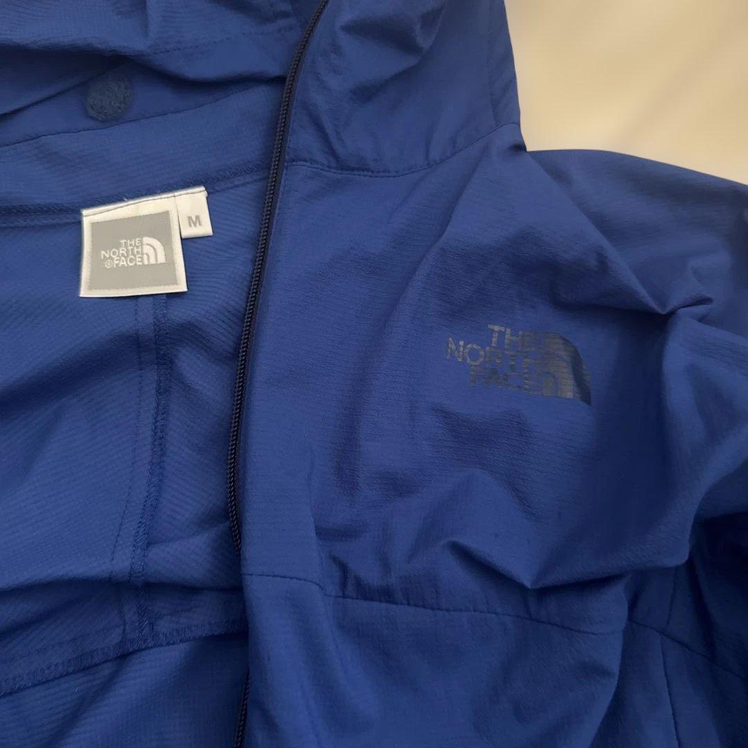 THE NORTH FACE 青　ソフトシェル　ウィンドブレーカー　 M 女性
