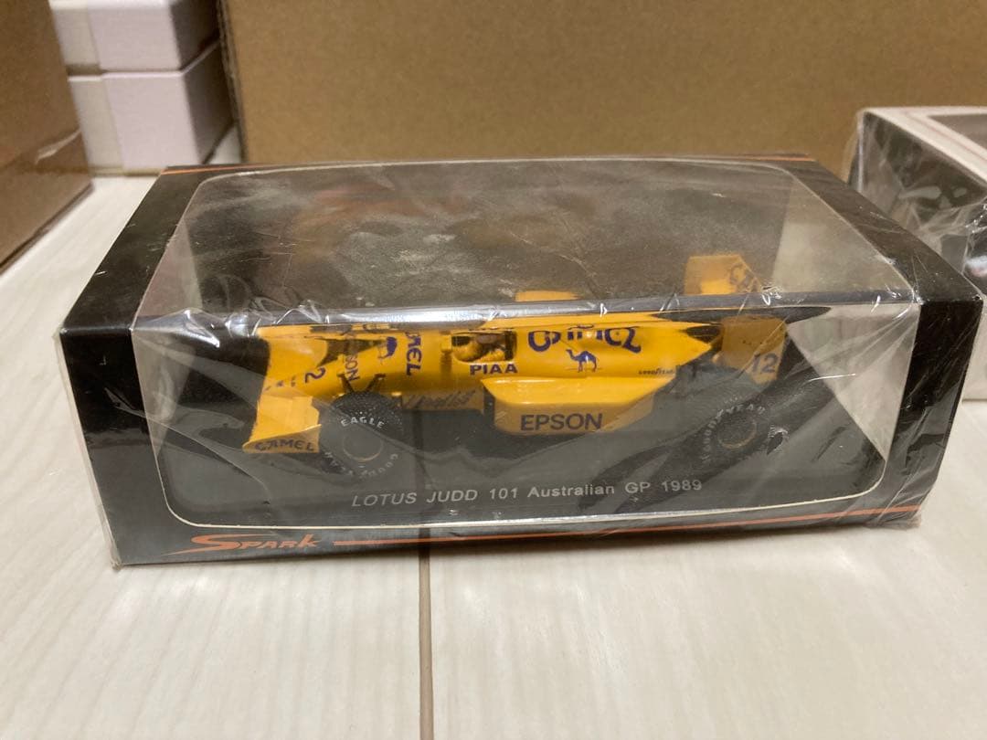 RG別注 スパークモデル 1/43 キャメル ロータス 101 中嶋悟