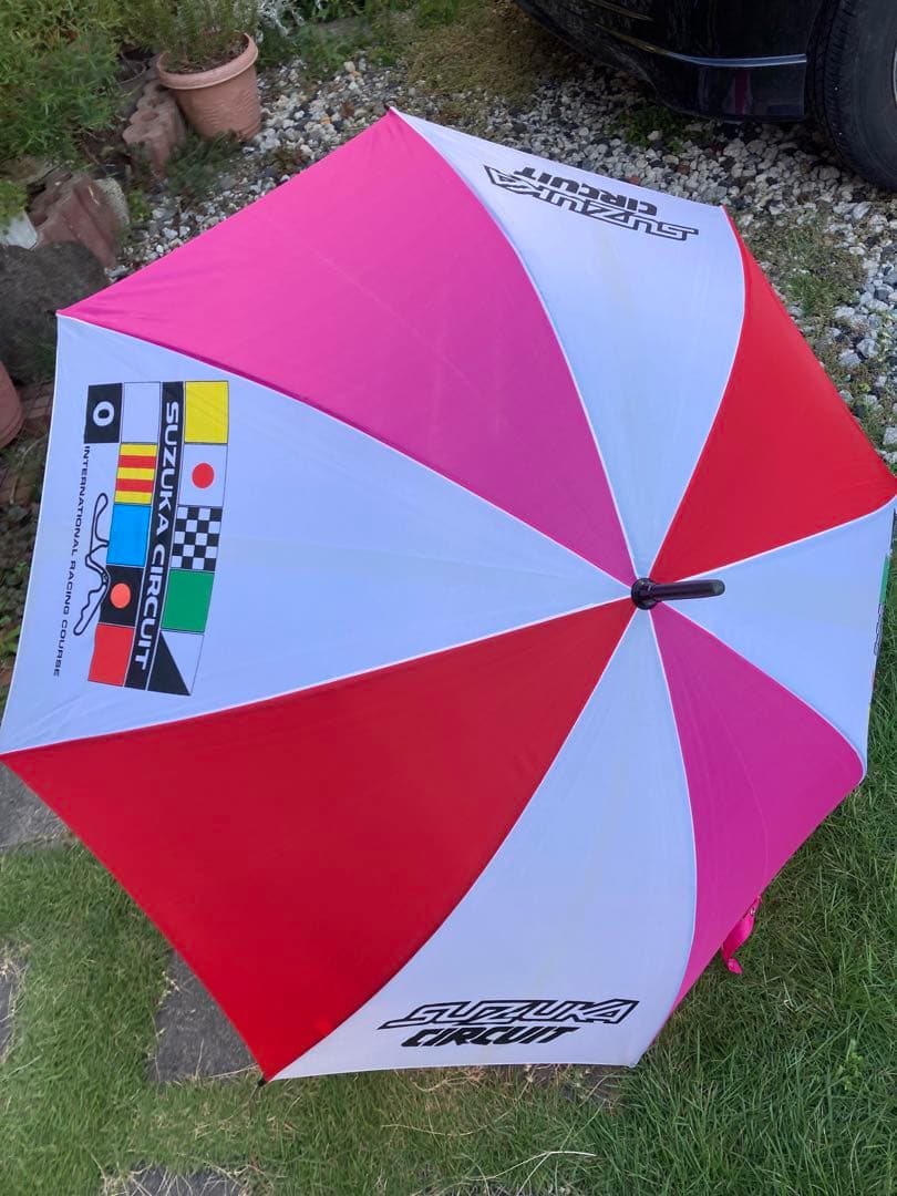 【希少】鈴鹿サーキット レーシングパラソル　大判　雨傘　ゴルフ傘　大きい　ピンク