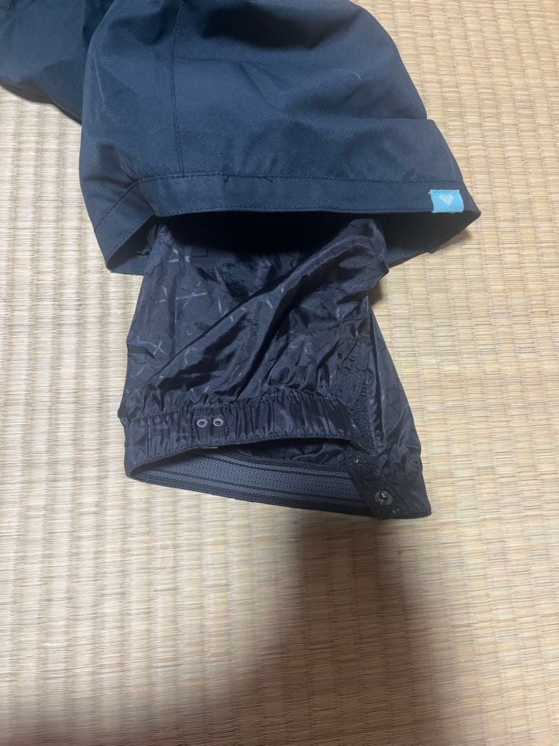 ROXY Sサイズ スキースノーボードウェア 女性用 上下セット