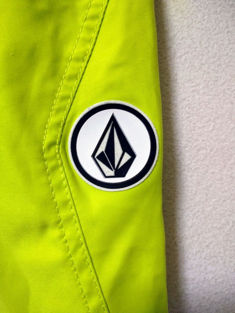 値下げ ☆ VOLCOM 水着 サーフパンツ 30 蛍光イエロー