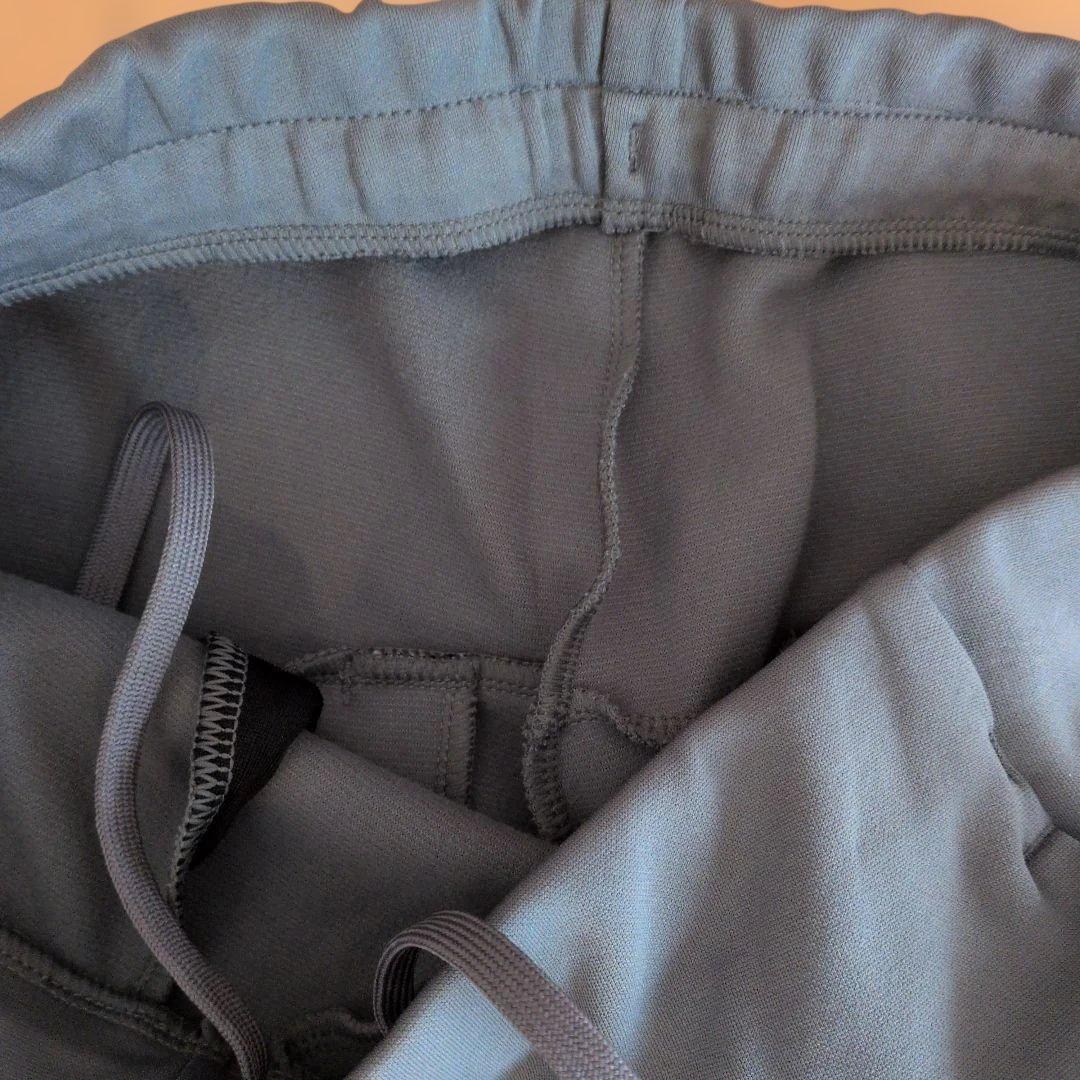 新品　サイズМ　DESCENTE DMMUJG21 グレー ジャージパンツ