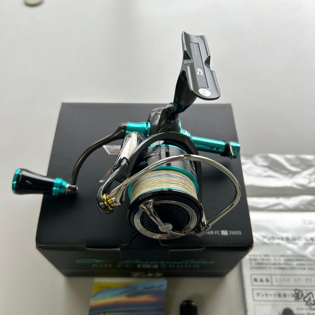 おさるさんDAIWA 21エメラルダスAIR FC LT2500S