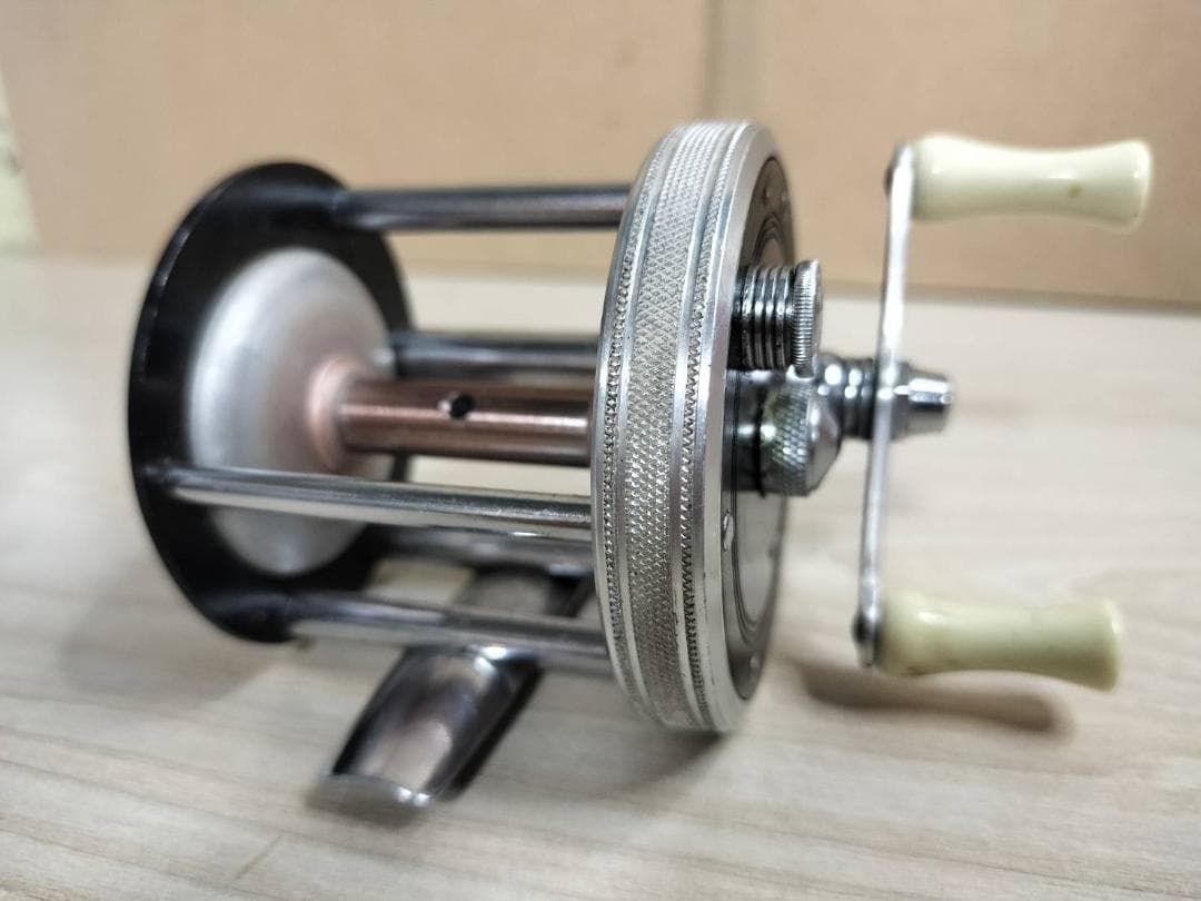 ヘドン　HEDDON PAL P-41 　ダイレクトリール　ビンテージ　美品