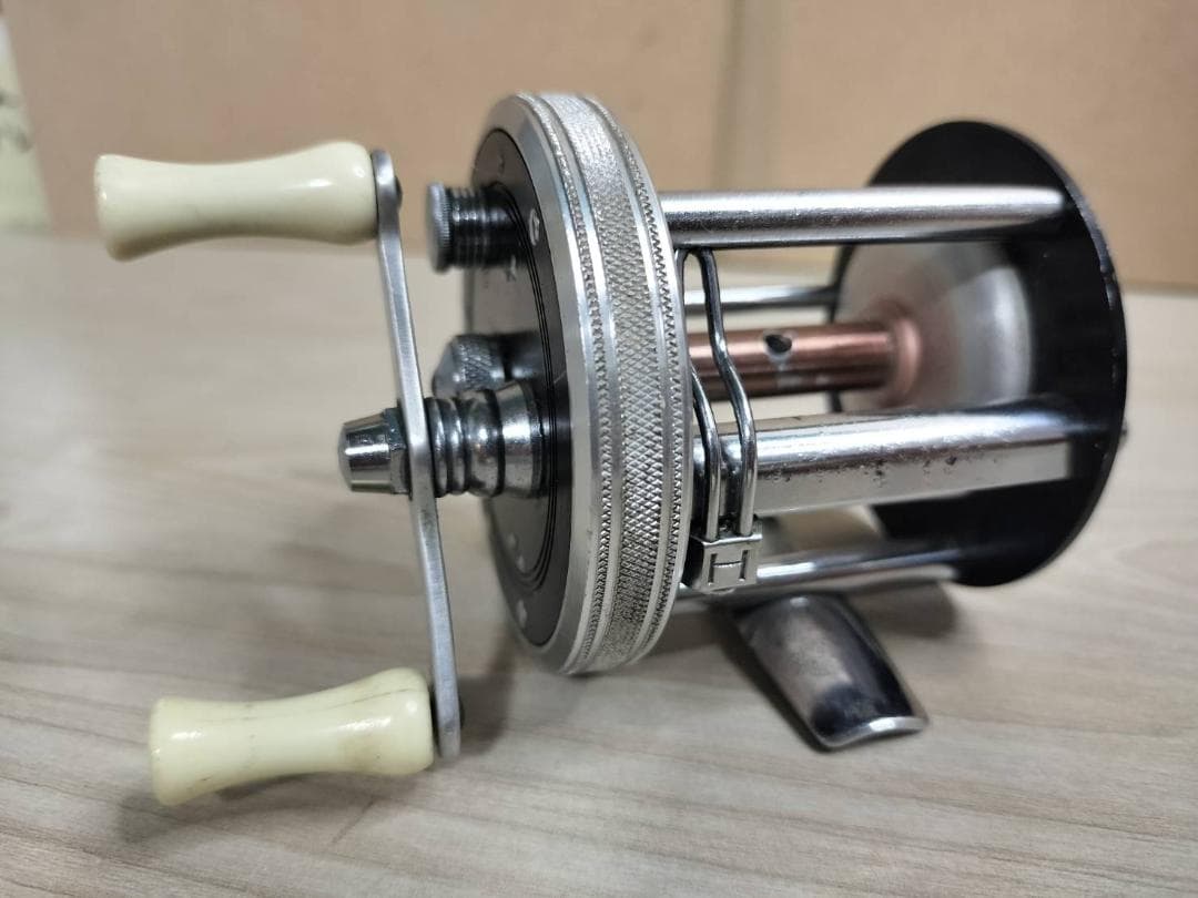 ヘドン　HEDDON PAL P-41 　ダイレクトリール　ビンテージ　美品