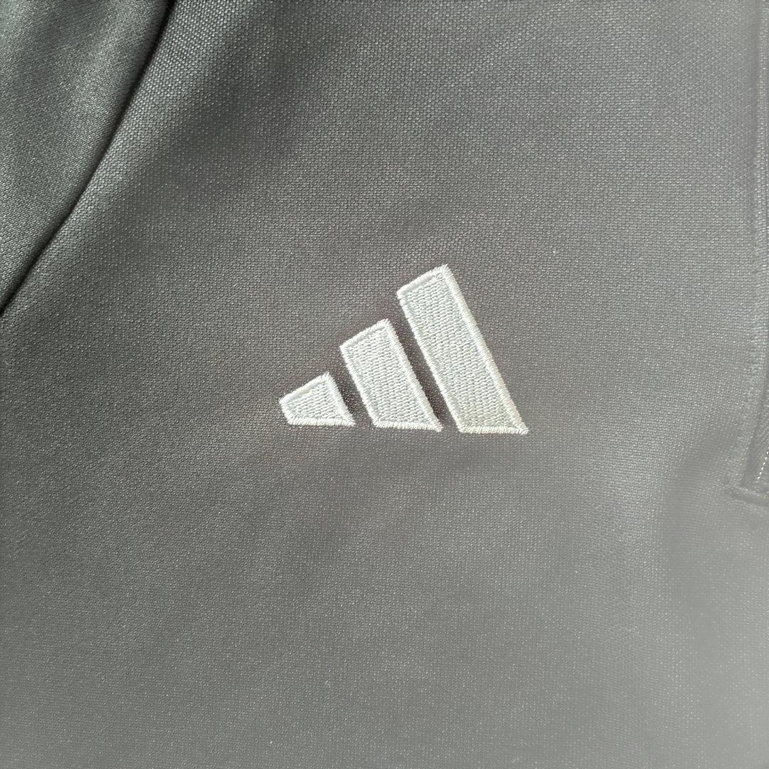 【未使用に近い】adidas ジャージ　上下　M 最終お値下げ