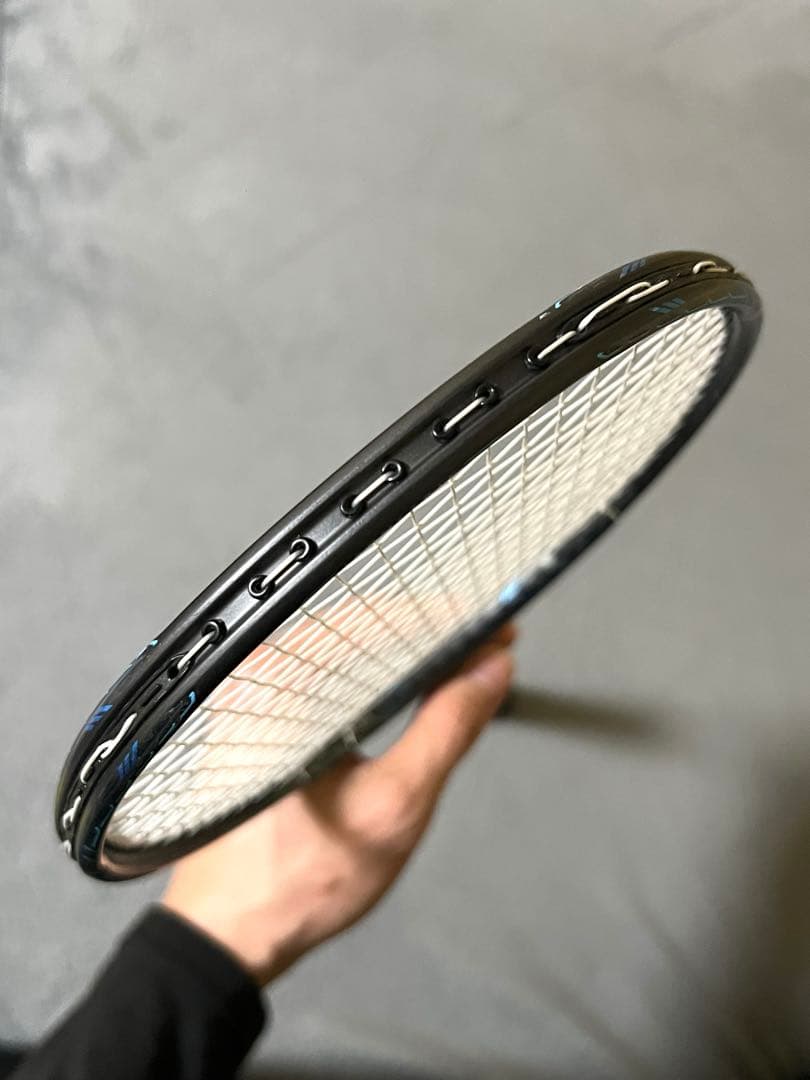 YONEX ボルトリック zフォースⅡ 4UG5