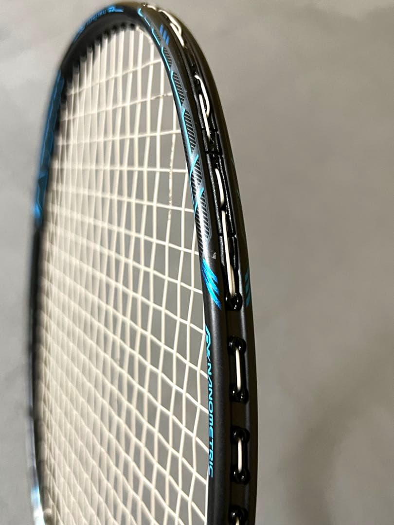 YONEX ボルトリック zフォースⅡ 4UG5