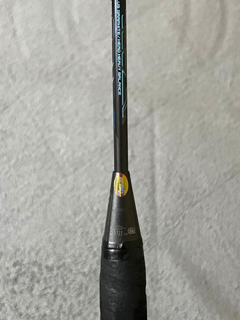 YONEX ボルトリック zフォースⅡ 4UG5