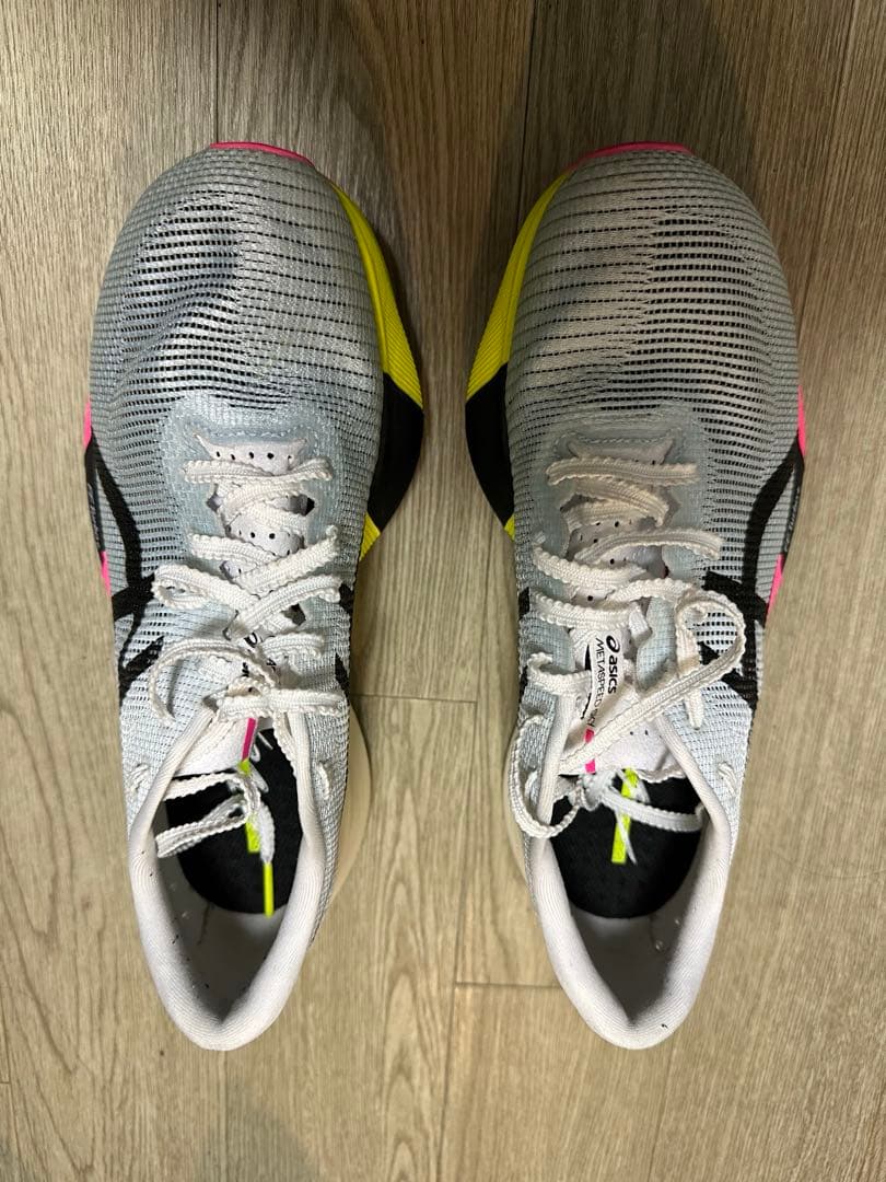 【極美品】 asics メタスピードスカイパリ　25.5cm