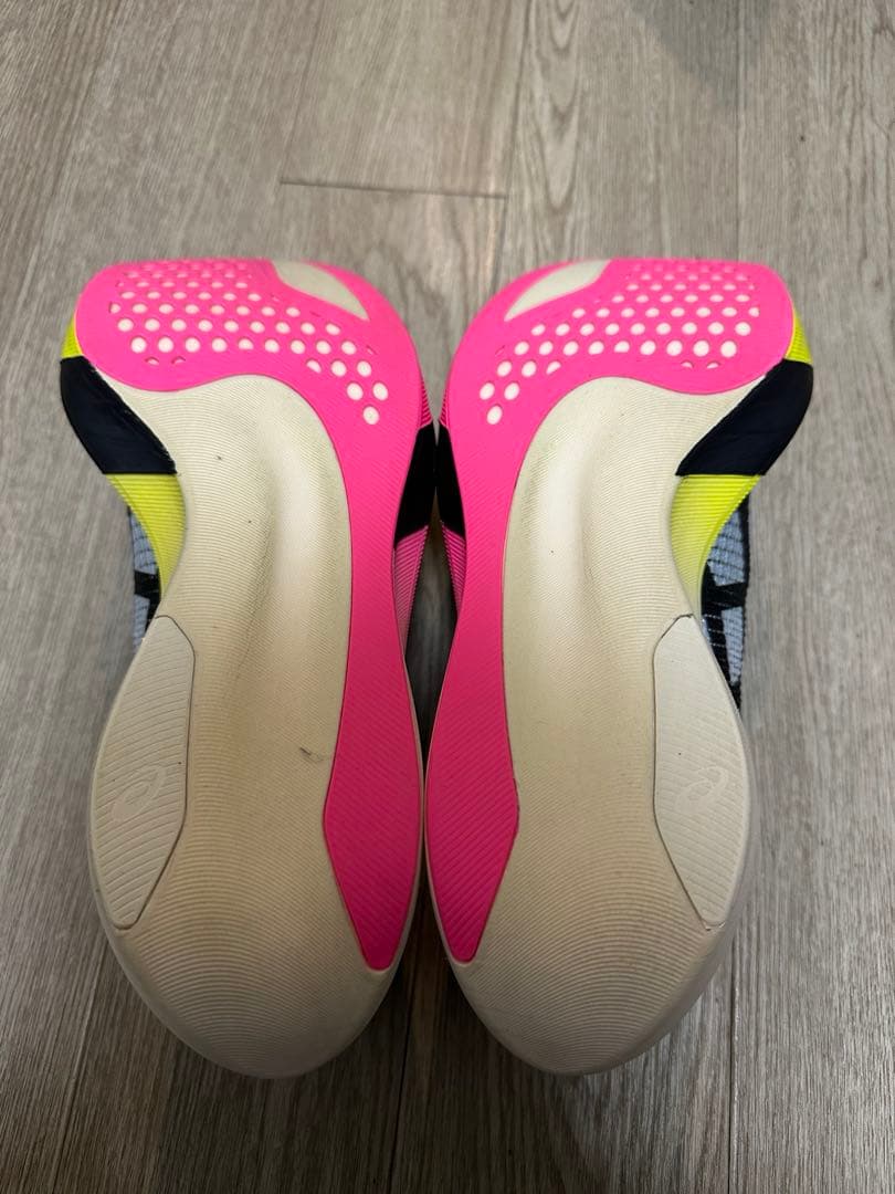 【極美品】 asics メタスピードスカイパリ　25.5cm