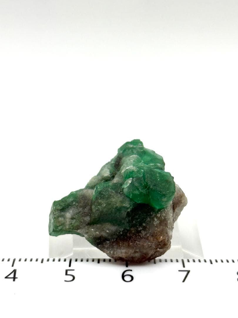 エメラルド　パキスタン産　原石　鉱物　標本　天然石　石　緑玉　緑柱石