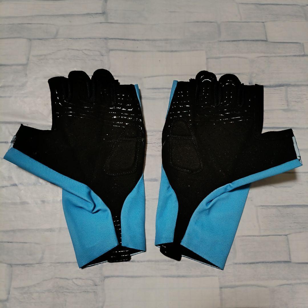 支給品　ISRAEL CYCLING ACADEMY　エアログローブ　手袋