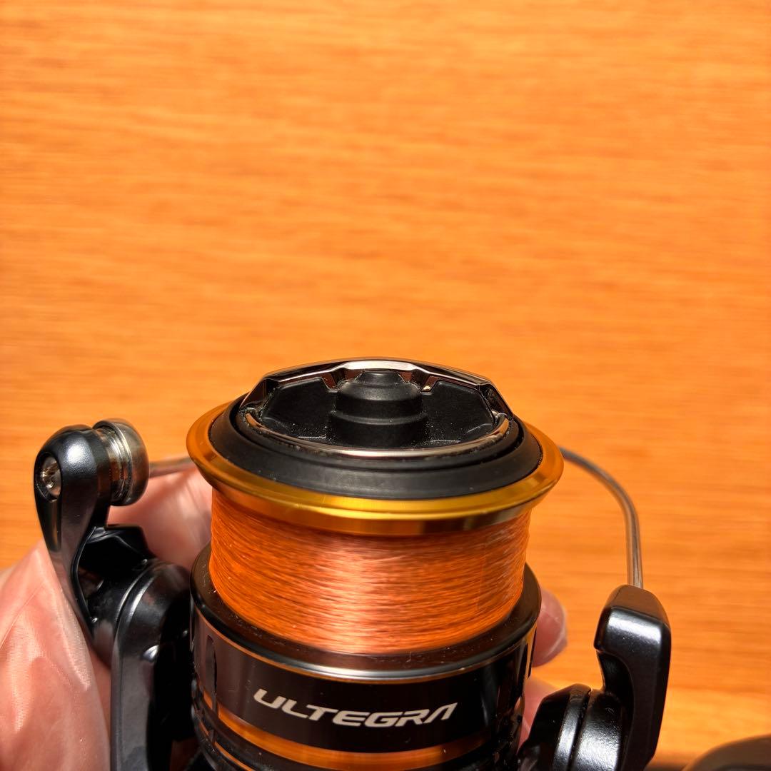 21アルテグラC2000S SHIMANO リール　スピニングリール