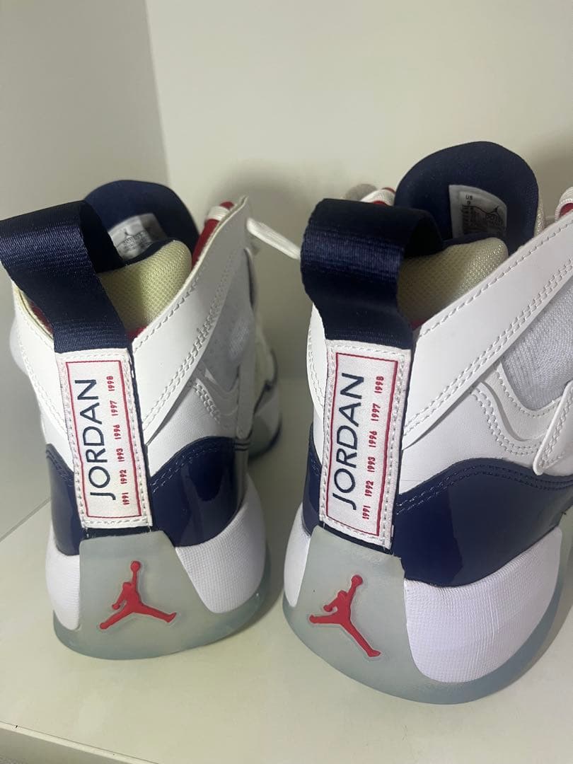 Jordan D01925-102 シューズ US 9