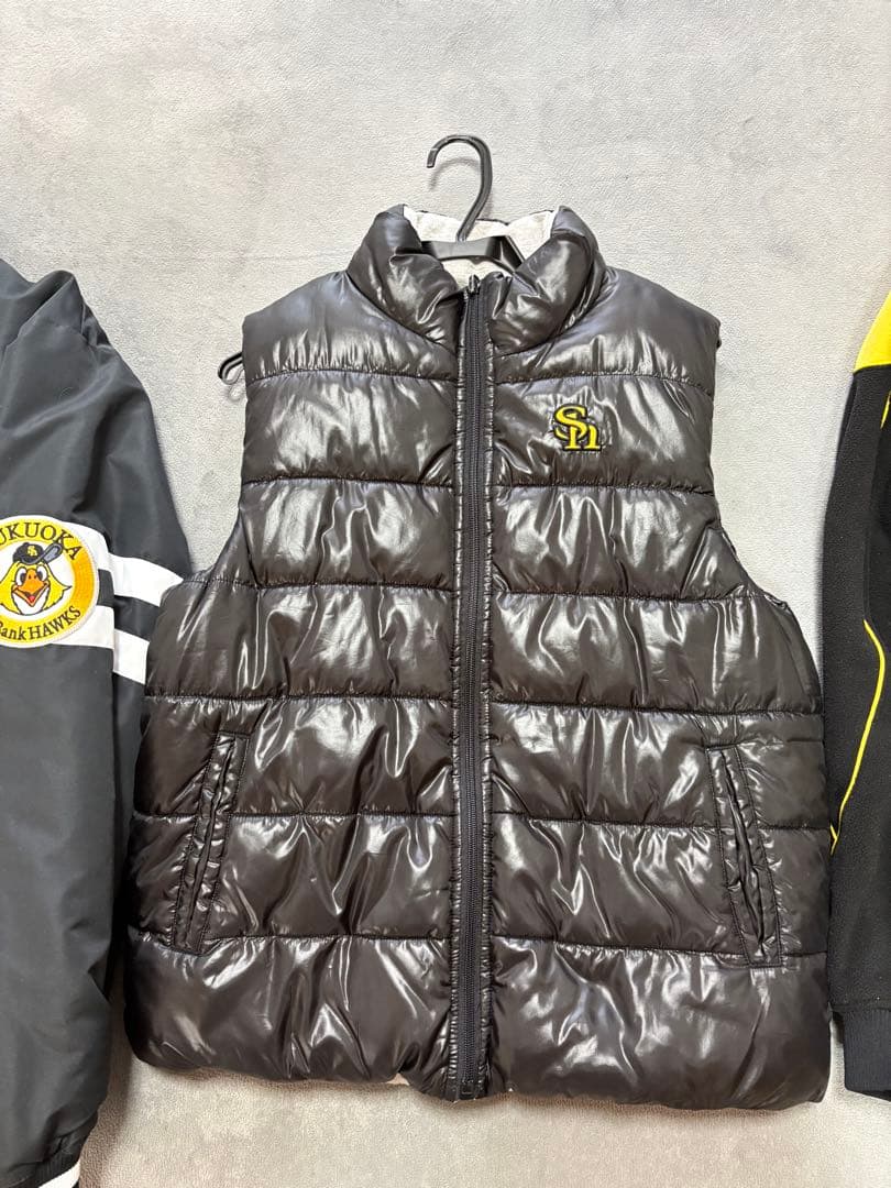 SoftBank Hawks スタジアムジャンパー、ベスト他　 サイズ Ｌ