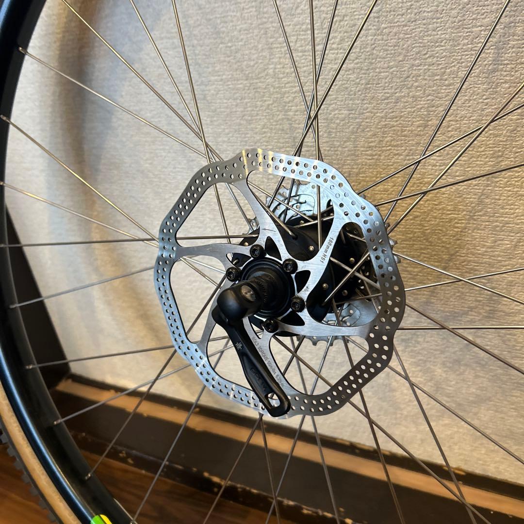 s*p様 velocity P35 SHIMANO FH-M525 手組みホイー