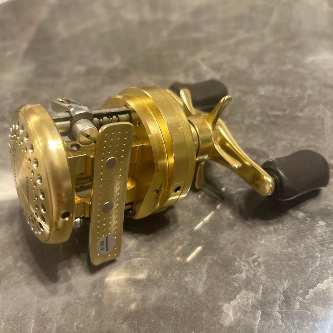 リール SHIMANO CALCUTTA CONQUEST 51