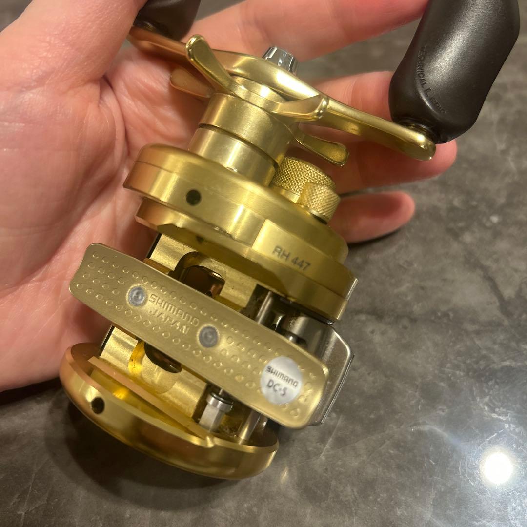 リール SHIMANO CALCUTTA CONQUEST 51