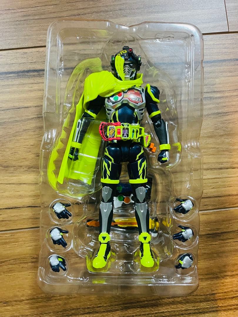 S.H. フィギュアーツ 仮面ライダー スナイプ シューティングゲーマー