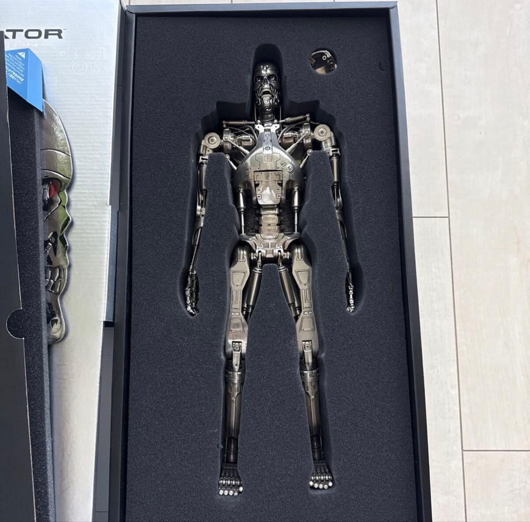 ホットトイズ　ターミネーター クォーター　1/4 QS002 エンドスケルトン