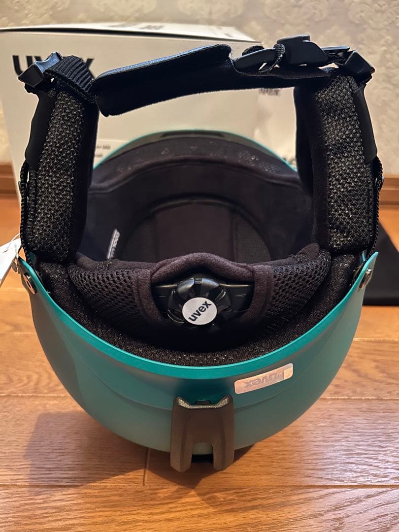 お値引き中!ウベックス 新品未使用 uvex jakk+ IAS 55-59