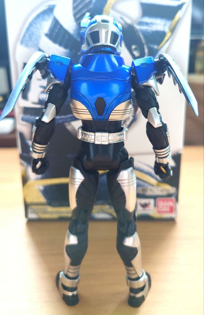 S.H.Figuarts 真骨頂製法仮面ライダーガタック