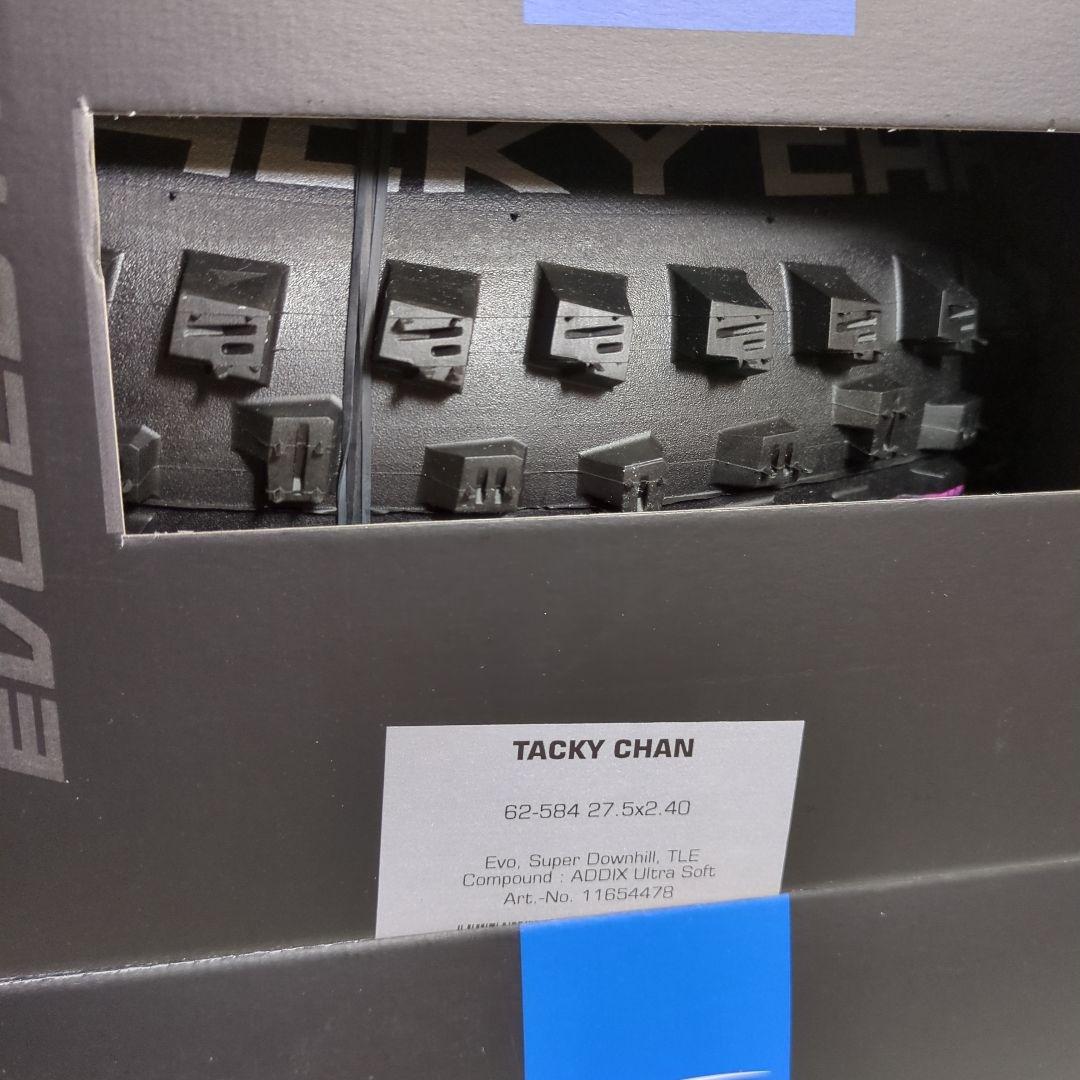 SCHWALBE タッキーチェン　　27.5×2.4　未使用 2本