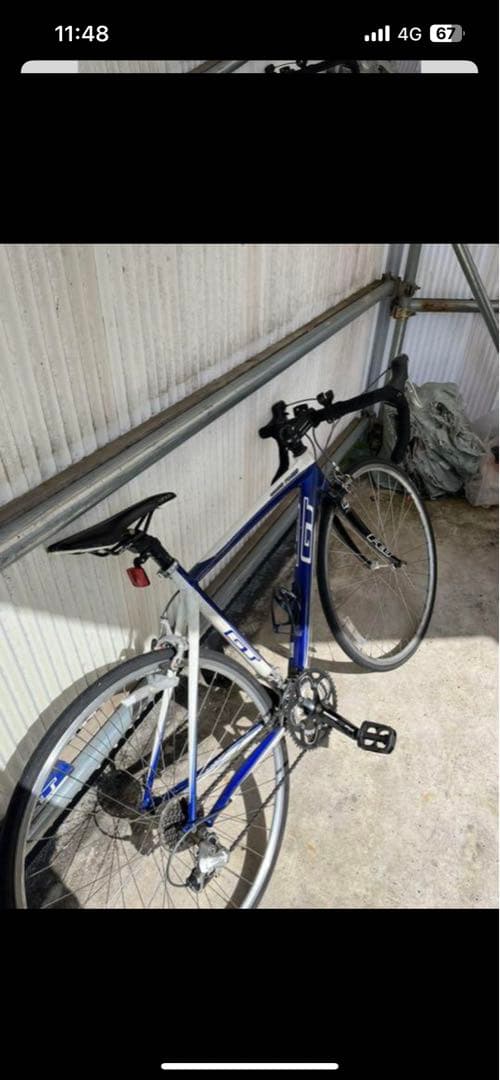 GTのロードバイクです。 買ってすぐにバイクにハマってしまいあまり使用してません