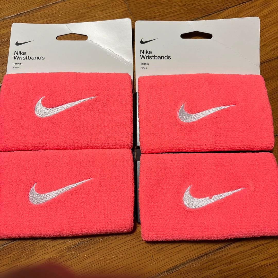 Nike テニス　リストバンド ブライトマンゴー　2個セット