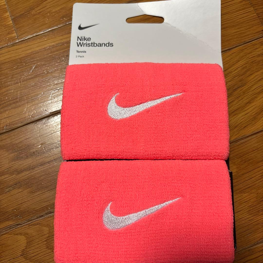 Nike テニス　リストバンド ブライトマンゴー　2個セット