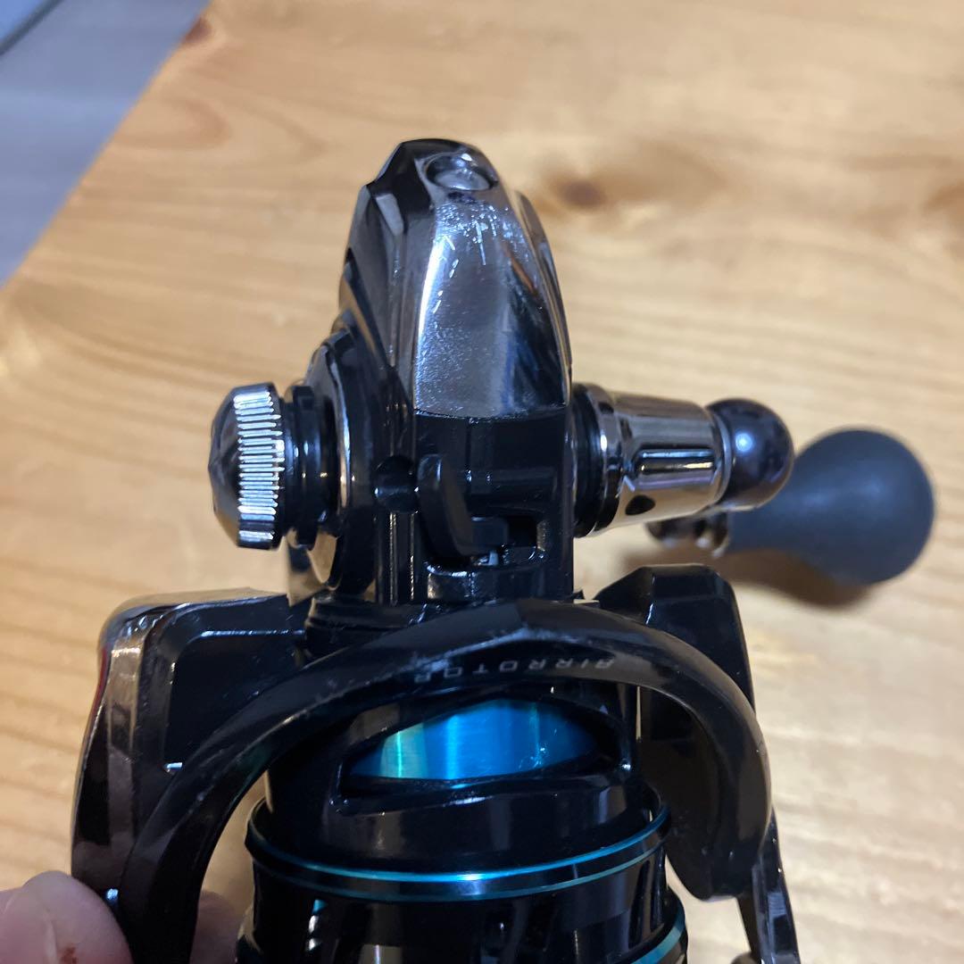 ダイワ スピニングリール エメラルダス2508PEスピニングリール　DAIWA