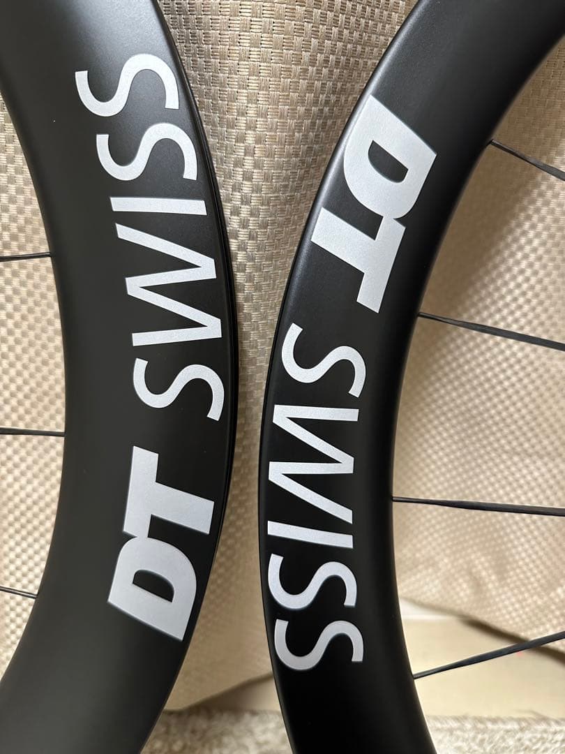 DT Swiss ARC1100 DICUT カーボンホイール 前50 後62
