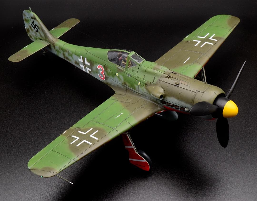 ムスタングです。1/48 Fw190D9 (プラモ エデュアルド 完成品)